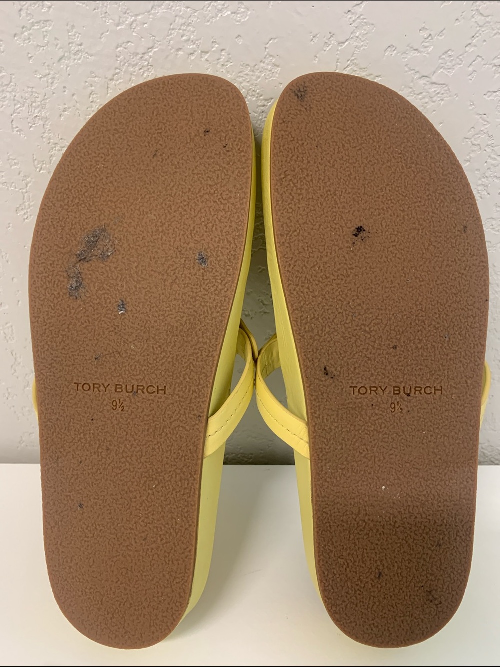 Tory Burch Lemon Yellow Logo Thong Sandals - Picture 8 of 8